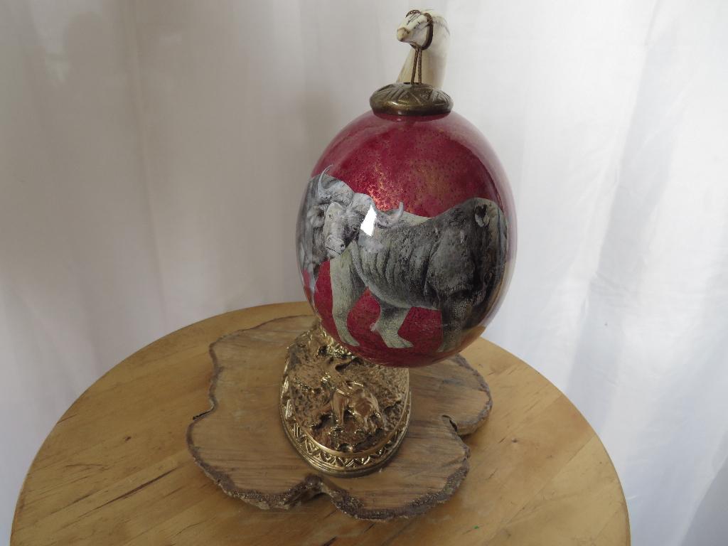 nieuw decoratief struisvogelei south africa big  five dieren, Antiek en Kunst, Ophalen of Verzenden