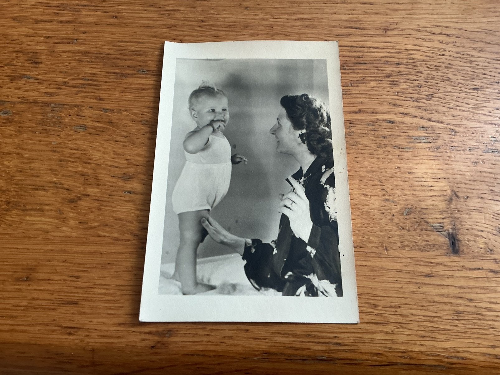 O620 moeder kind, Ophalen of Verzenden, Voor 1940, Zo goed als nieuw, Kind