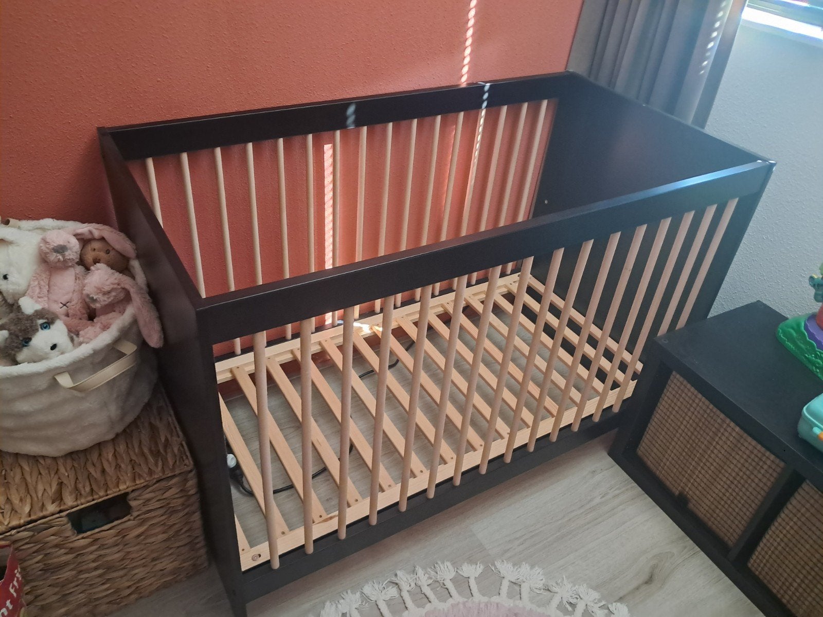 Babypark Ledikant Nova - Zeer nette staat, Ophalen, Zo goed als nieuw, Ledikant