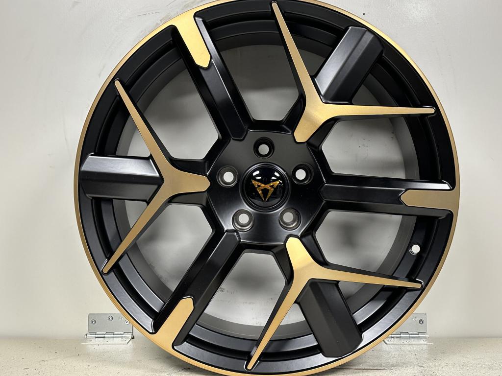 19 inch Cupra 8x19 et45 235/35/19 235/40/19 5x112 Bronze, 19 inch, Handelsnaam fabrikant, Banden en Velgen, Nieuw