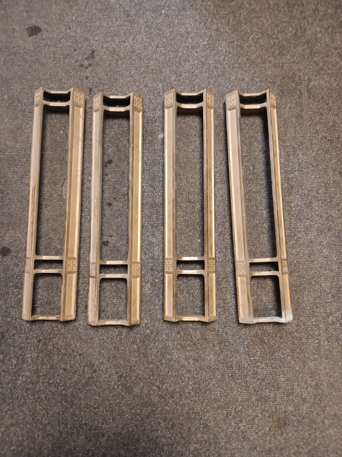 Tafelpoten salontafel Peter Ghyczy - set van 4 zwaar messing, Tafelpoot, Minder dan 50 cm, Gebruikt, Minder dan 50 cm
