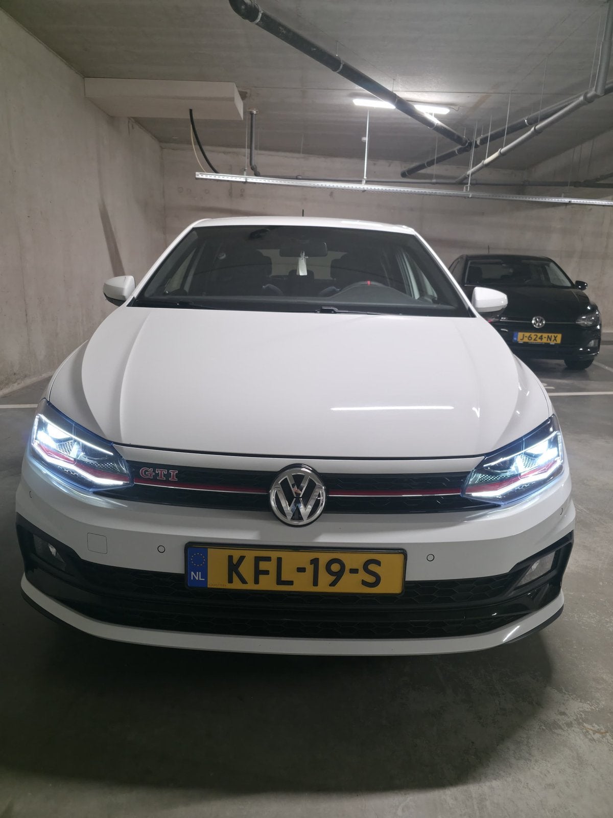 Volkswagen Polo 2.0 TSI 200pk 6-DSG 2020 Wit, Auto's, Dealer onderhouden, Zwart, 4 cilinders, 1984 cc