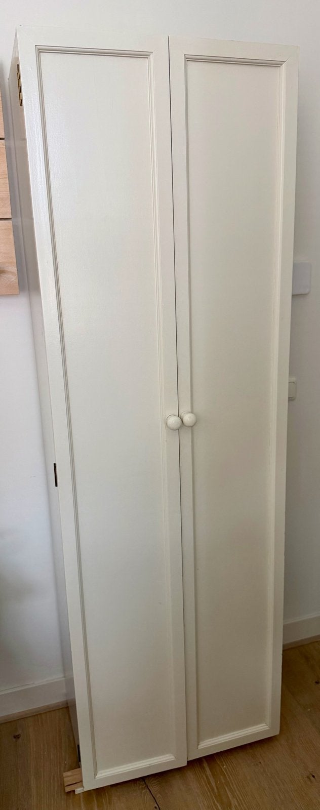 Gratis afhalen - cremekleurige kast met lades en planken, Ophalen, Gebruikt