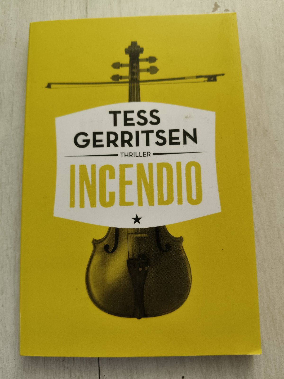 Tess Gerritsen - Incendio (Thriller), Ophalen of Verzenden, Gelezen, Tess Gerritsen