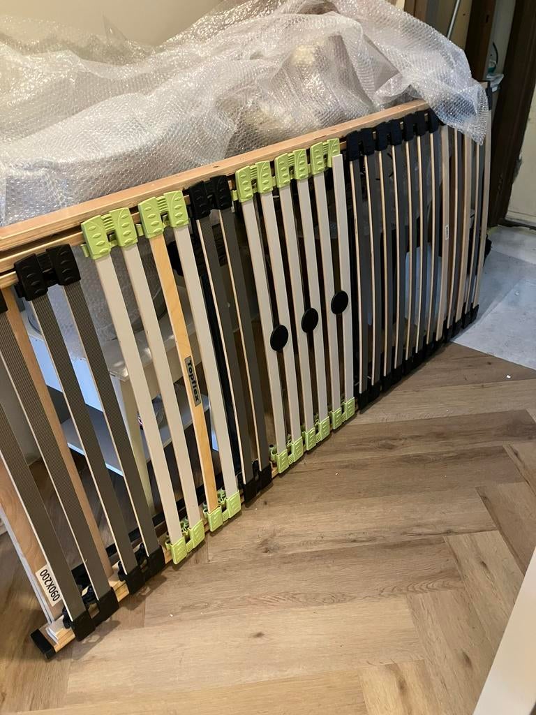 Electrische lattenbodem 90x200, Ophalen of Verzenden, Zo goed als nieuw, Eenpersoons, 90 cm