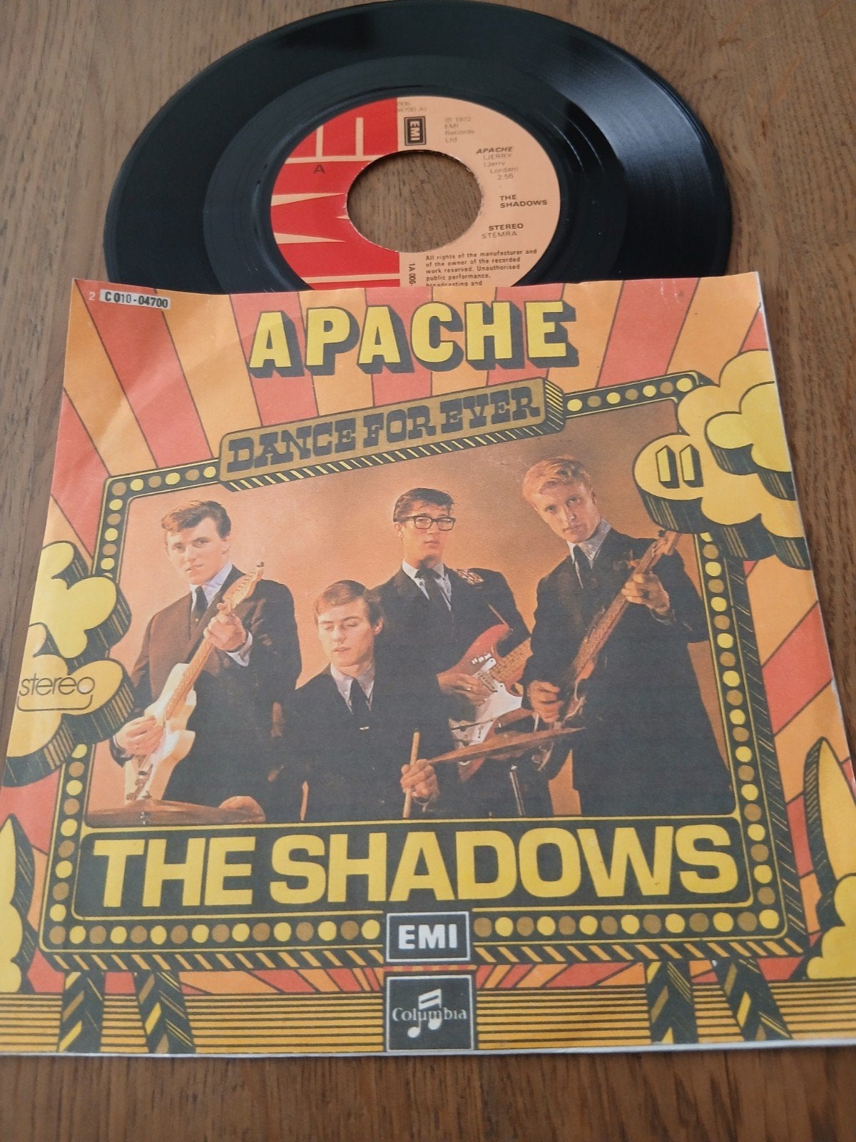 VINYL SINGLE   THE SHADOWS, Ophalen of Verzenden, Zo goed als nieuw, Overige formaten, Poprock