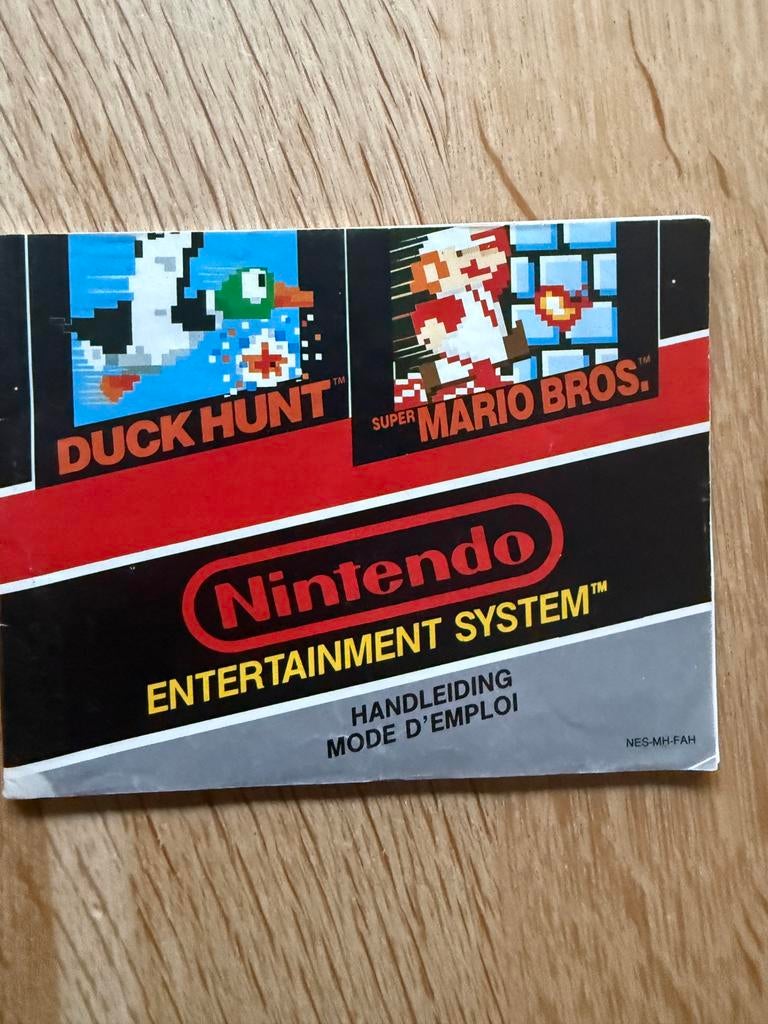 Super Mario Bros/Duck Hunt (NES) handleiding., Spelcomputers en Games, Games | Nintendo NES, Avontuur en Actie, 1 speler, Ophalen of Verzenden