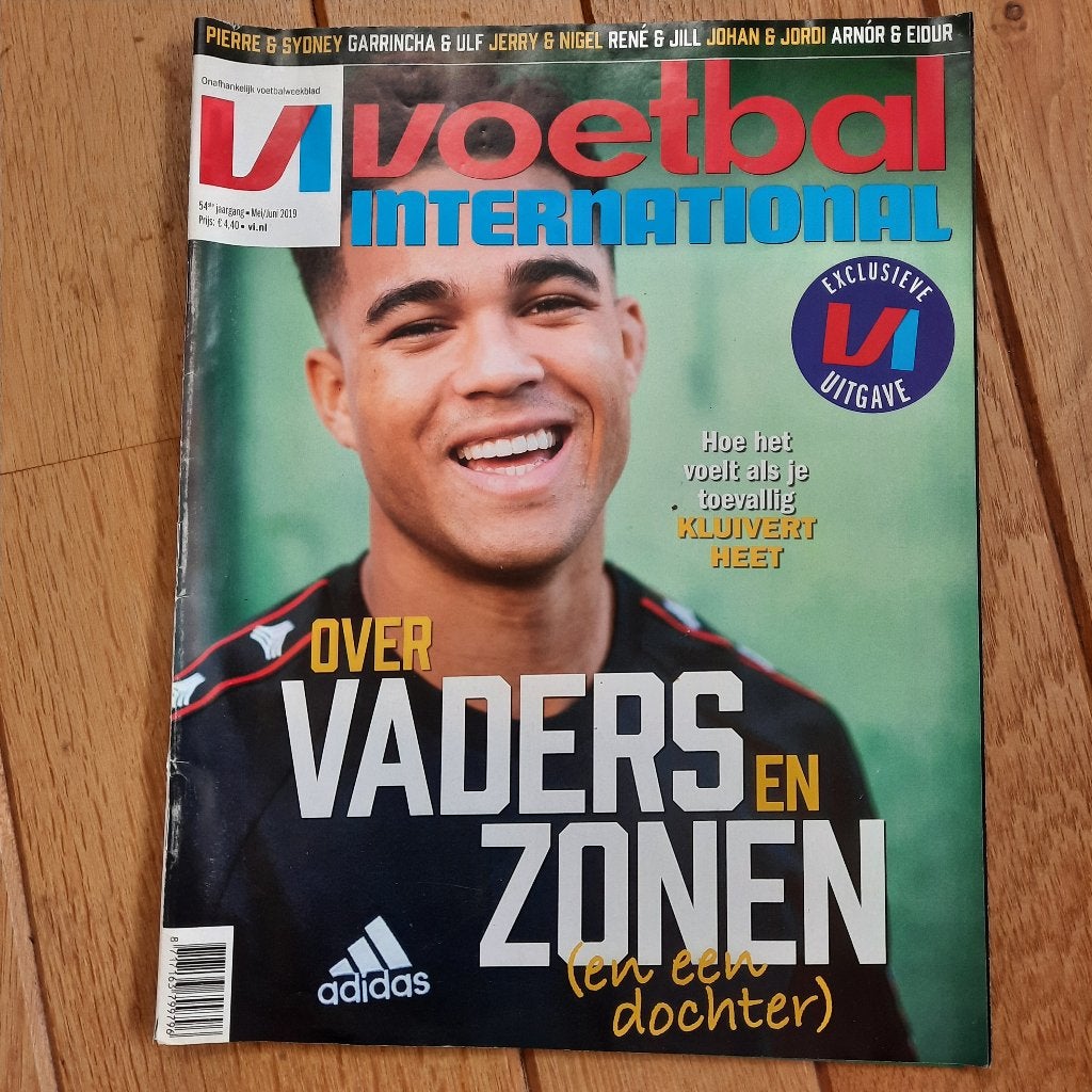 VOETBAL INTERNATIONAL Mei/Juni 2019, Verzamelen, Sportartikelen en Voetbal, Ophalen of Verzenden, Overige binnenlandse clubs, Boek of Tijdschrift