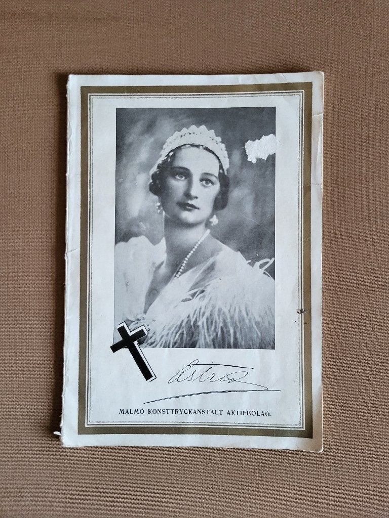 Drottning Astrid Minnesalbum - Malmö 1935, Verzamelen, Koninklijk Huis en Royalty, Ophalen of Verzenden, Gebruikt, Buitenland