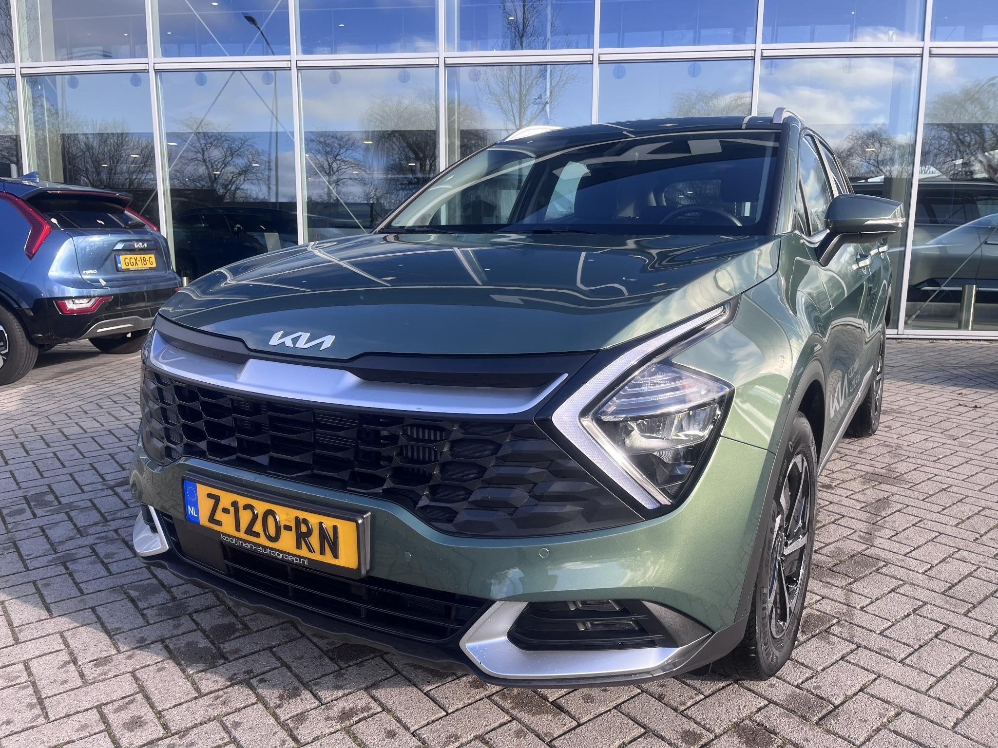 Kia Sportage 1.6 T-GDi HEV DynamicLine DEMO VOORDEEL! Bel on, Stof, Euro 6, 4 cilinders, 1360 kg