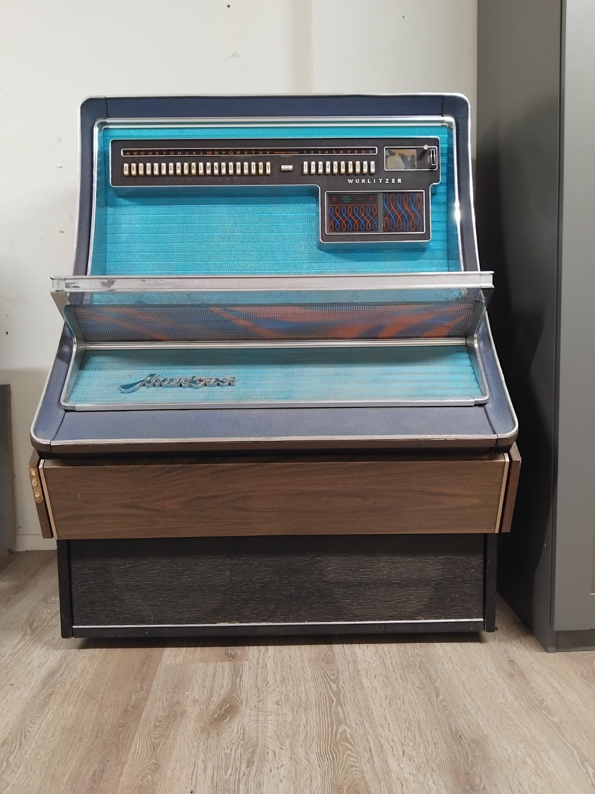 Wurlitzer 3700 Jukebox - Niet gerestaureerd, Verzamelen, Met singles, Gebruikt, Ophalen of Verzenden, Wurlitzer