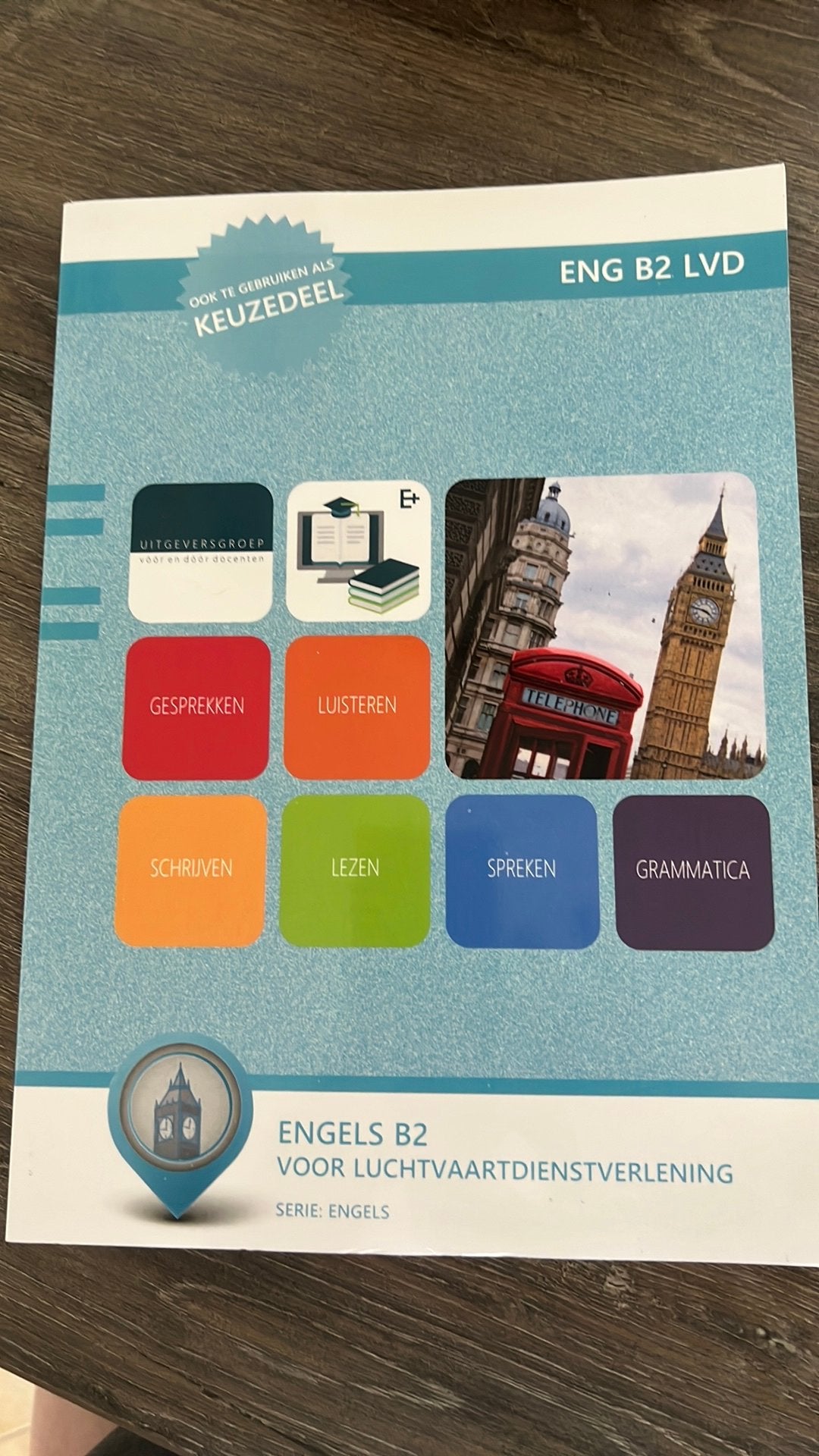 Schoolboeken luchtvaartdienstverlening, Boeken, Ophalen of Verzenden, Zo goed als nieuw, Overige niveaus, Engels