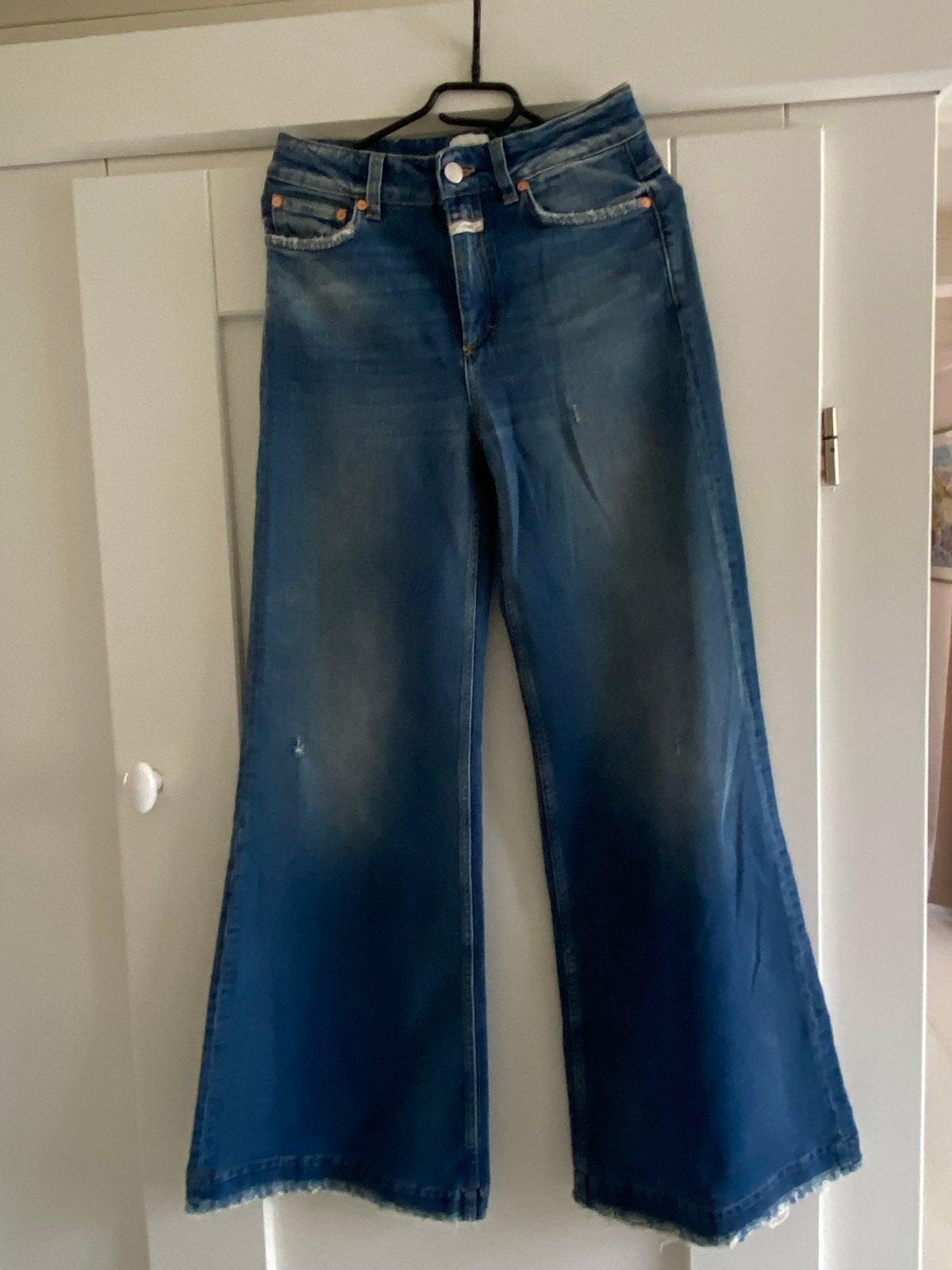 Nieuwe Closed Glow-Up Mid Blue Jeans W26, Kleding | Dames, Ophalen of Verzenden, Nieuw, Blauw, W27 (confectie 34) of kleiner
