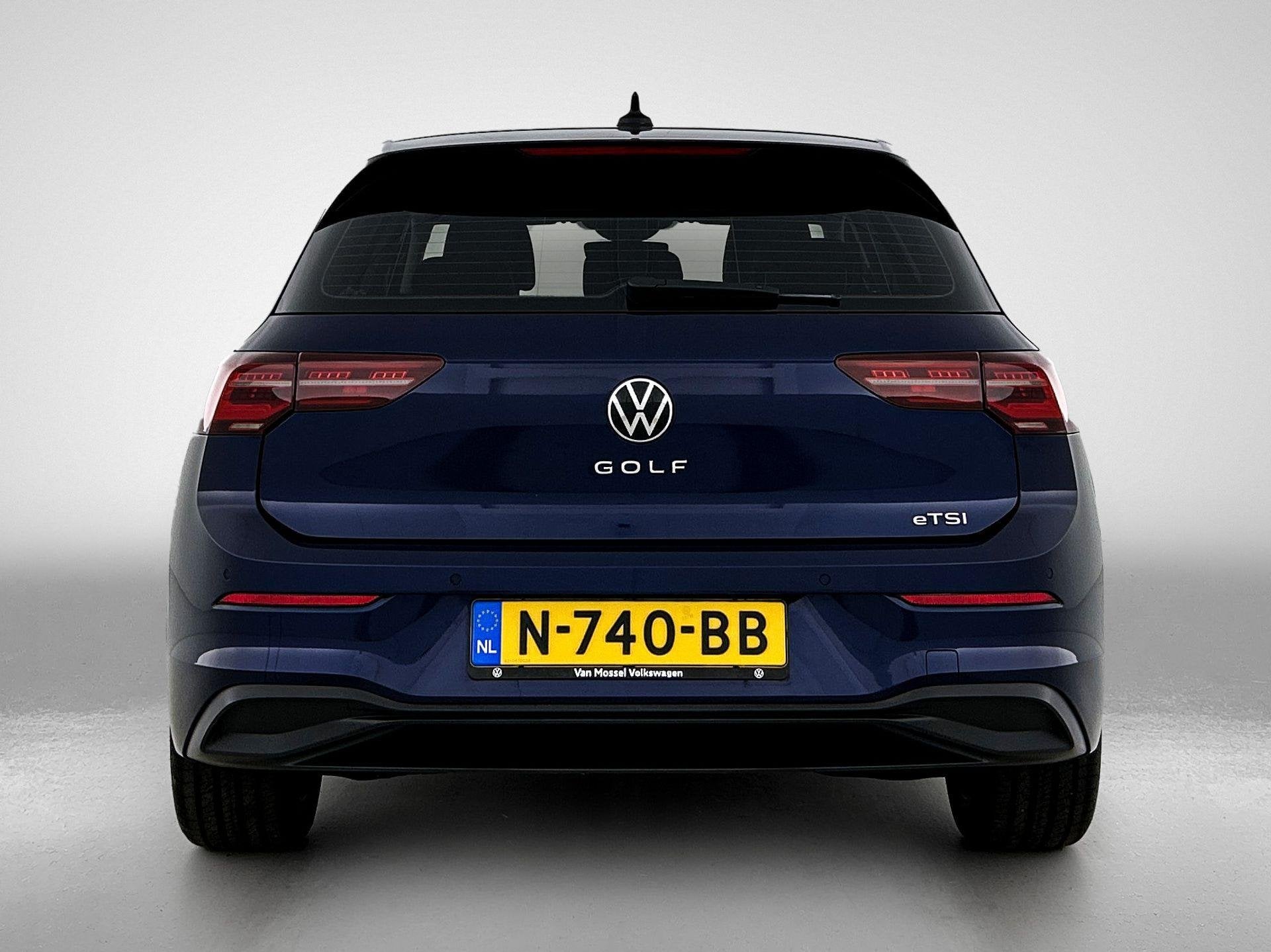 Volkswagen Golf 1.5 eTSI Style | 150 PK | Automaat | Apple C, Auto's, 12 maanden, 4 cilinders, Golf, 1500 kg