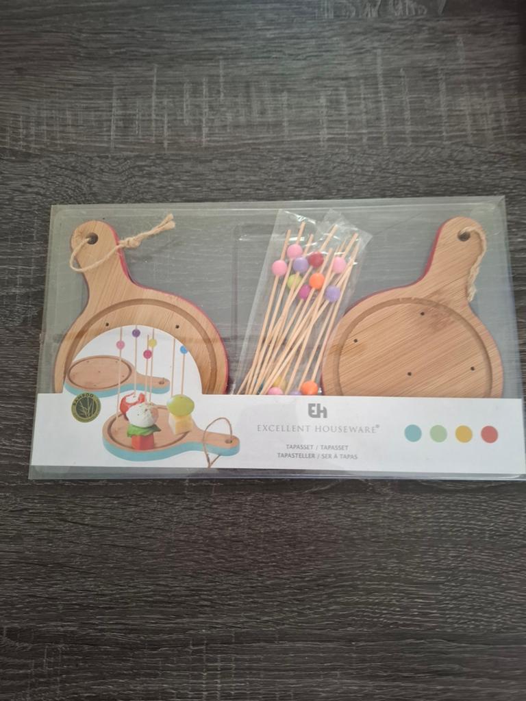 Tapas set met 2 serveerplankjes en prikkers, Hout, Snij-/serveerplank, Nieuw, Ophalen of Verzenden