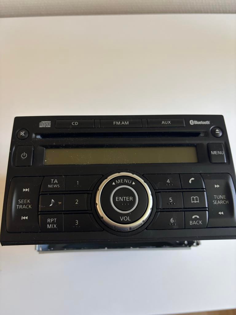 Nissan QASHQAI Audio Systeem PN 3001F - CD/FM/AM/AUX/Bluetoo, Auto diversen, Autoradio's, Ophalen, Gebruikt