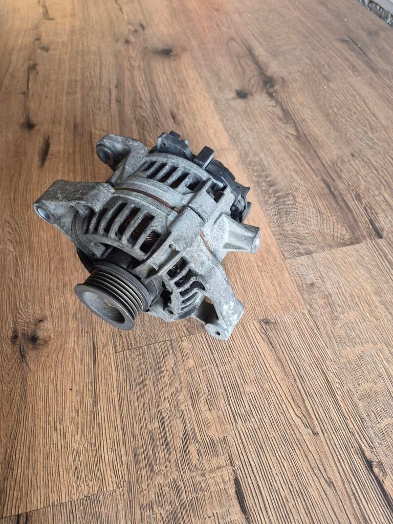 Dynamo Opel Astra G - Gebruikt maar functioneel, Auto-onderdelen, Ophalen of Verzenden, Gebruikt, Opel