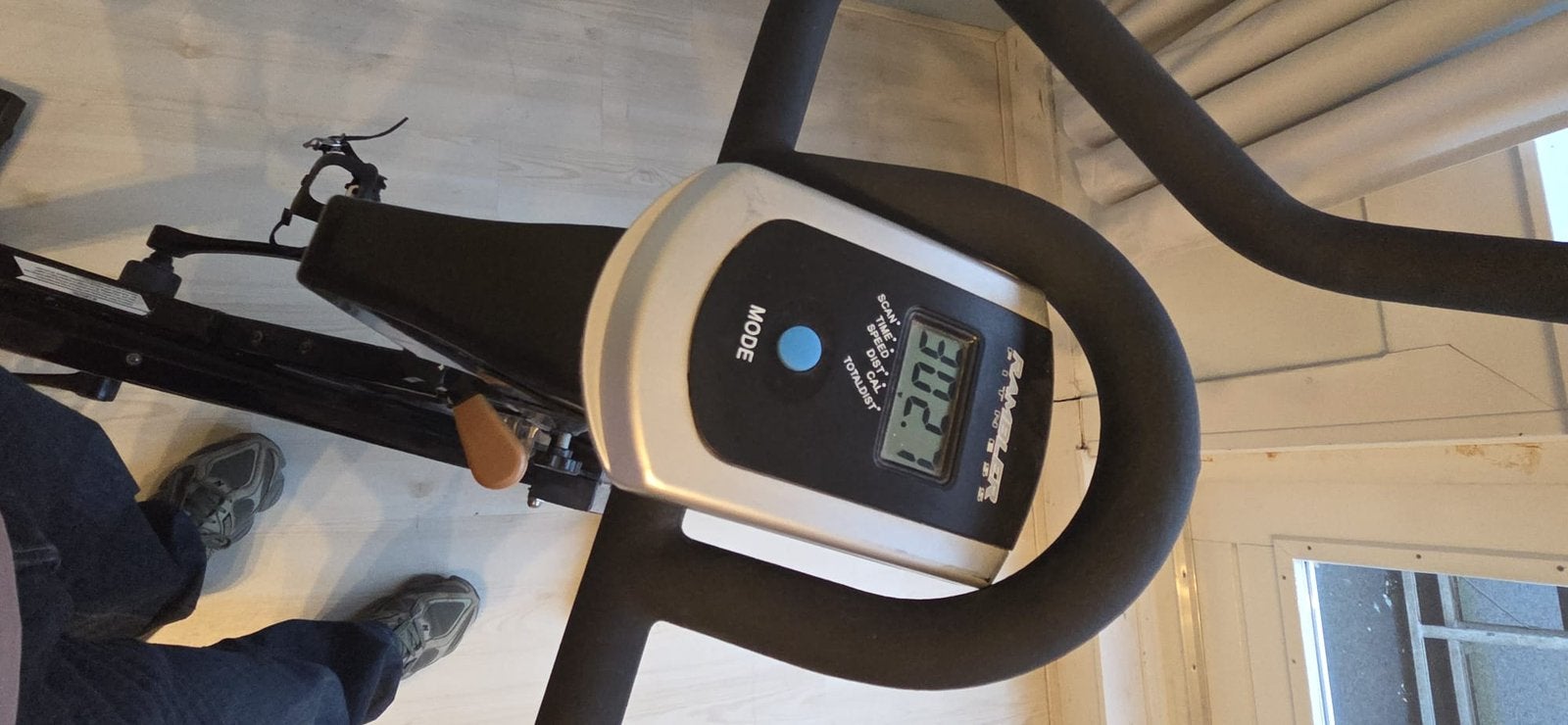 Spinning bike, Ophalen, Zo goed als nieuw, Spinningfiets