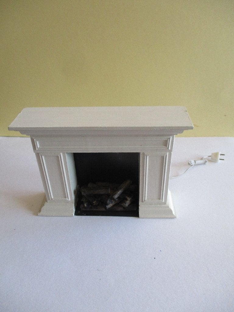 poppenhuis haard met werkend vuurtje, Ophalen of Verzenden, Zo goed als nieuw, Decoratie