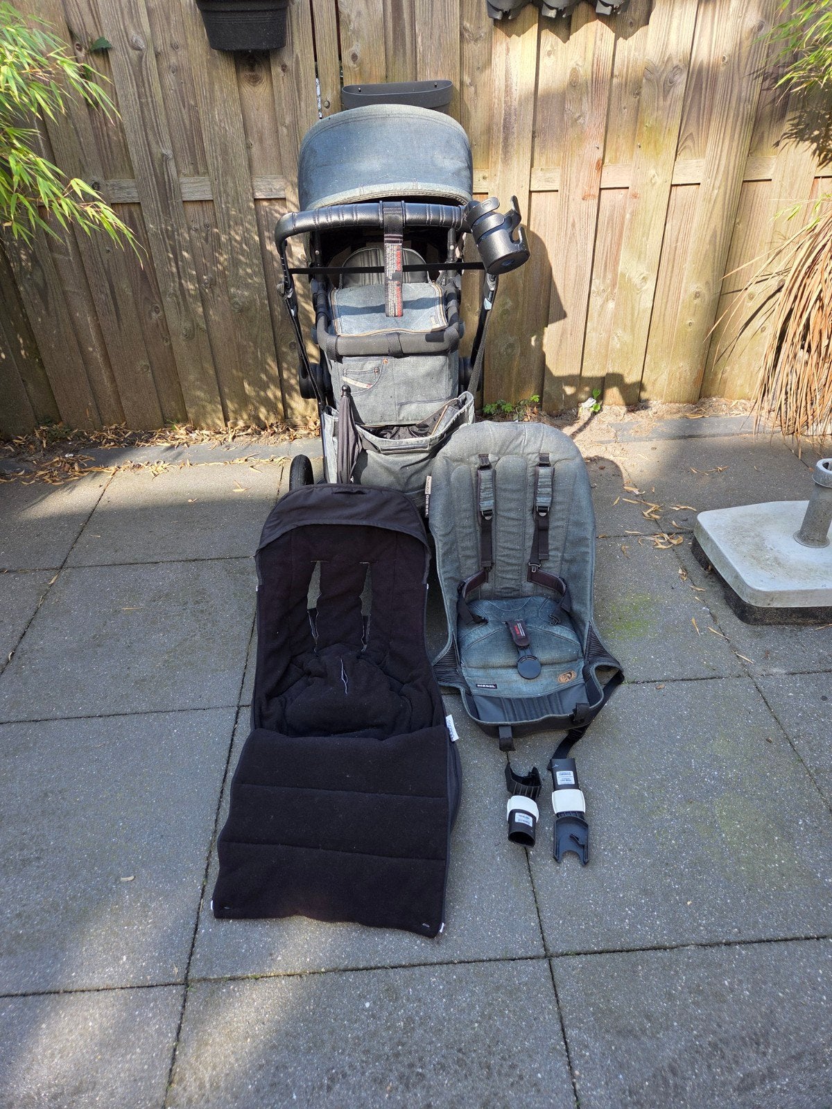 Bugaboo kinderwagen Limited Edition Diesel Denim uitvoering, Gebruikt, Met reiswieg, Ophalen, Kinderwagen