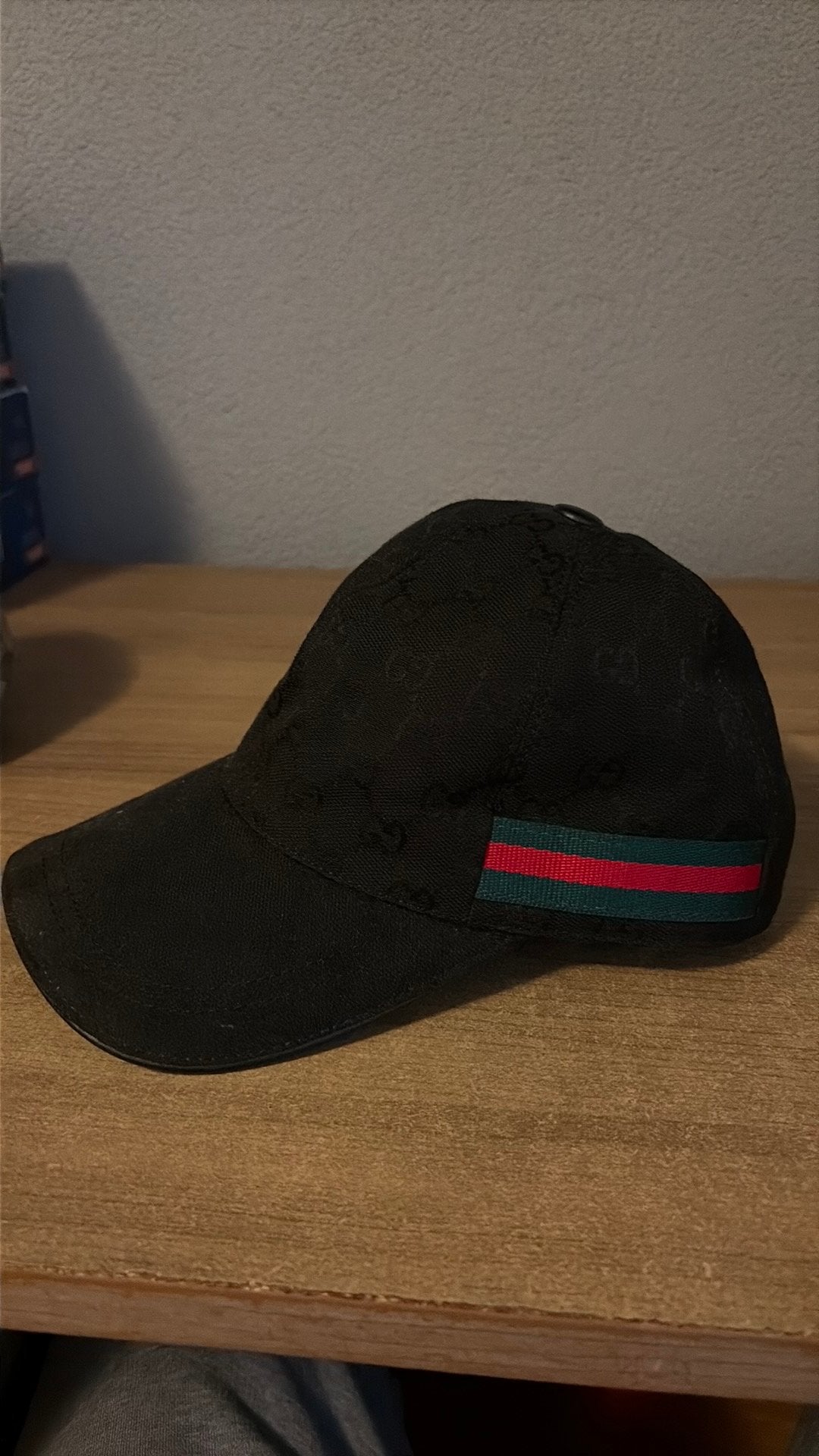 Gucci pet zwart M, Ophalen of Verzenden, Zo goed als nieuw