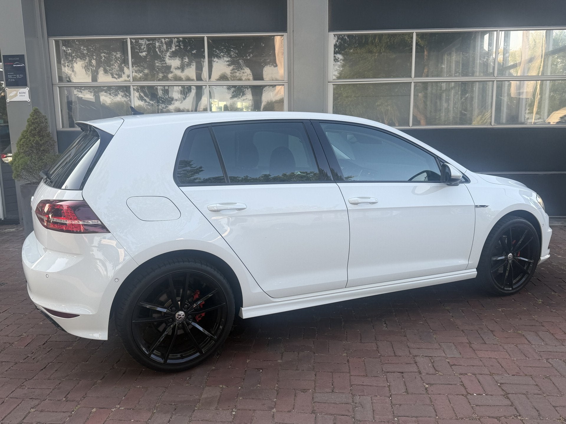 Volkswagen Golf 1.4 TSI Highline Panodak,18Inch,Navi,Cruise, Euro 5, Gebruikt, Zwart, 4 cilinders