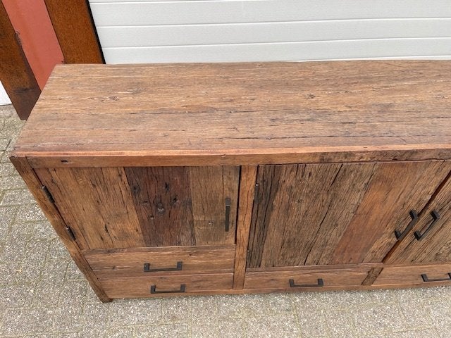 Dressoir 160 cm massief oud hout 4 lade 3 deuren voorraad., Dressoir 160 cm uniek  massief oud hout 4 lade 3 deurs voorraad, Verzenden