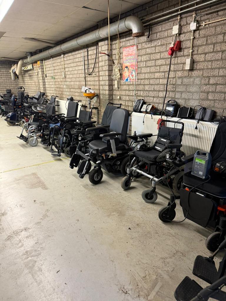 Elektrische Rolstoel-Scootmobil-Rollator V.S…, Ophalen of Verzenden, Elektrische rolstoel