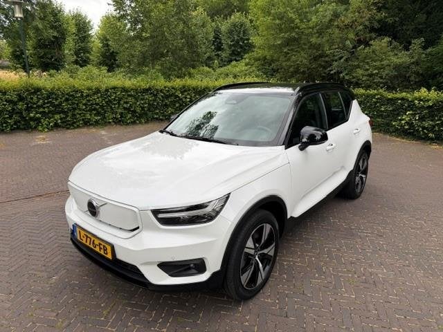 Volvo XC40 Recharge P8 AWD R-Design SOH 92,1%/Trekhaak/Warmt, Auto's, Volvo, 34 min, Gebruikt, 495 min, Automatische klimaatregeling
