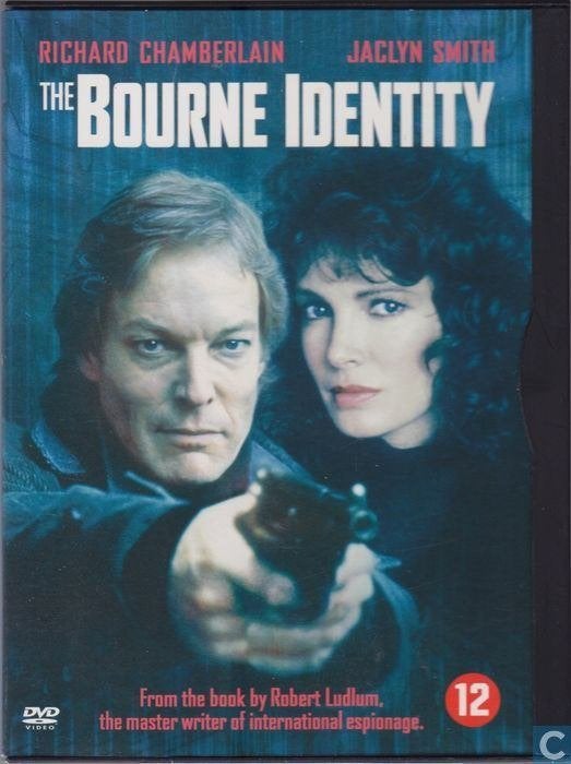 The Bourne identity (Roger Young), Nederlands, Actiethriller, Ophalen of Verzenden, Zo goed als nieuw