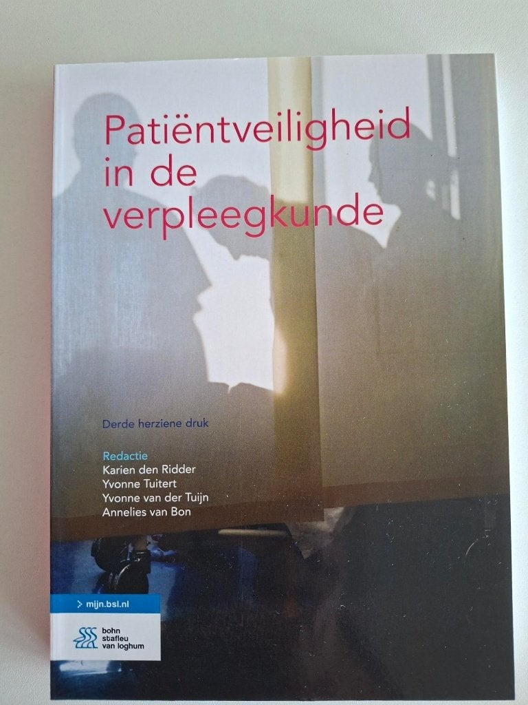Patientveiligheid in de verpleegkunde ISBN 9789036811125, Ophalen, Zo goed als nieuw, Diverse auteurs