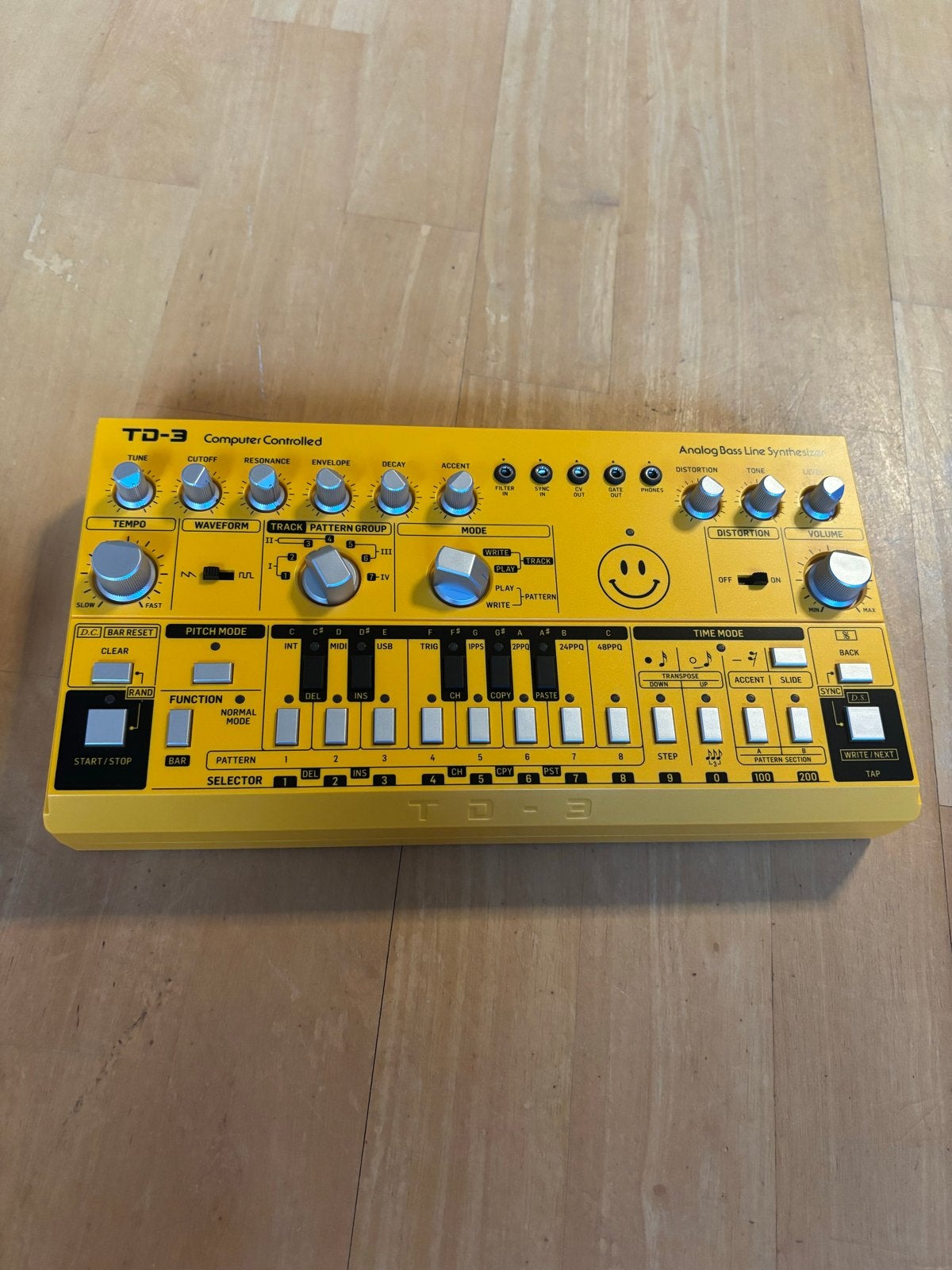 Behringer TD-3-AM Analog Bass Line Synthesizer, Ophalen, Zo goed als nieuw, Overige merken