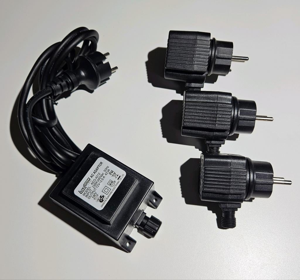 Luxform 12V diverse accessoires; kabel - trafo - connector, Minder dan 50 watt, Nieuw, Ophalen of Verzenden, Netvoeding