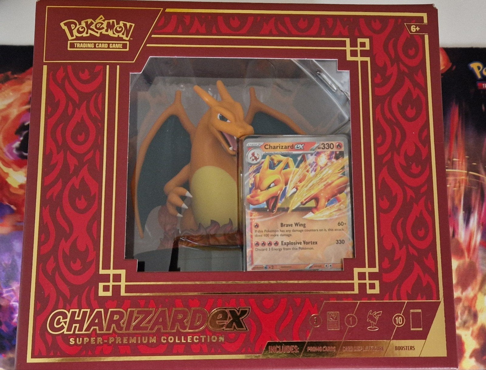 Pokémon TCG: Charizard ex Premium Collectie Box, Ophalen of Verzenden, Nieuw, Overige typen