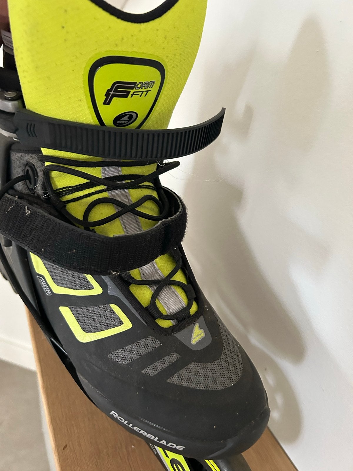 Rollerblade Macroblade 90 inline skates - Maat. 44.5, Gebruikt, Heren, Inline skates 4 wielen, Ophalen