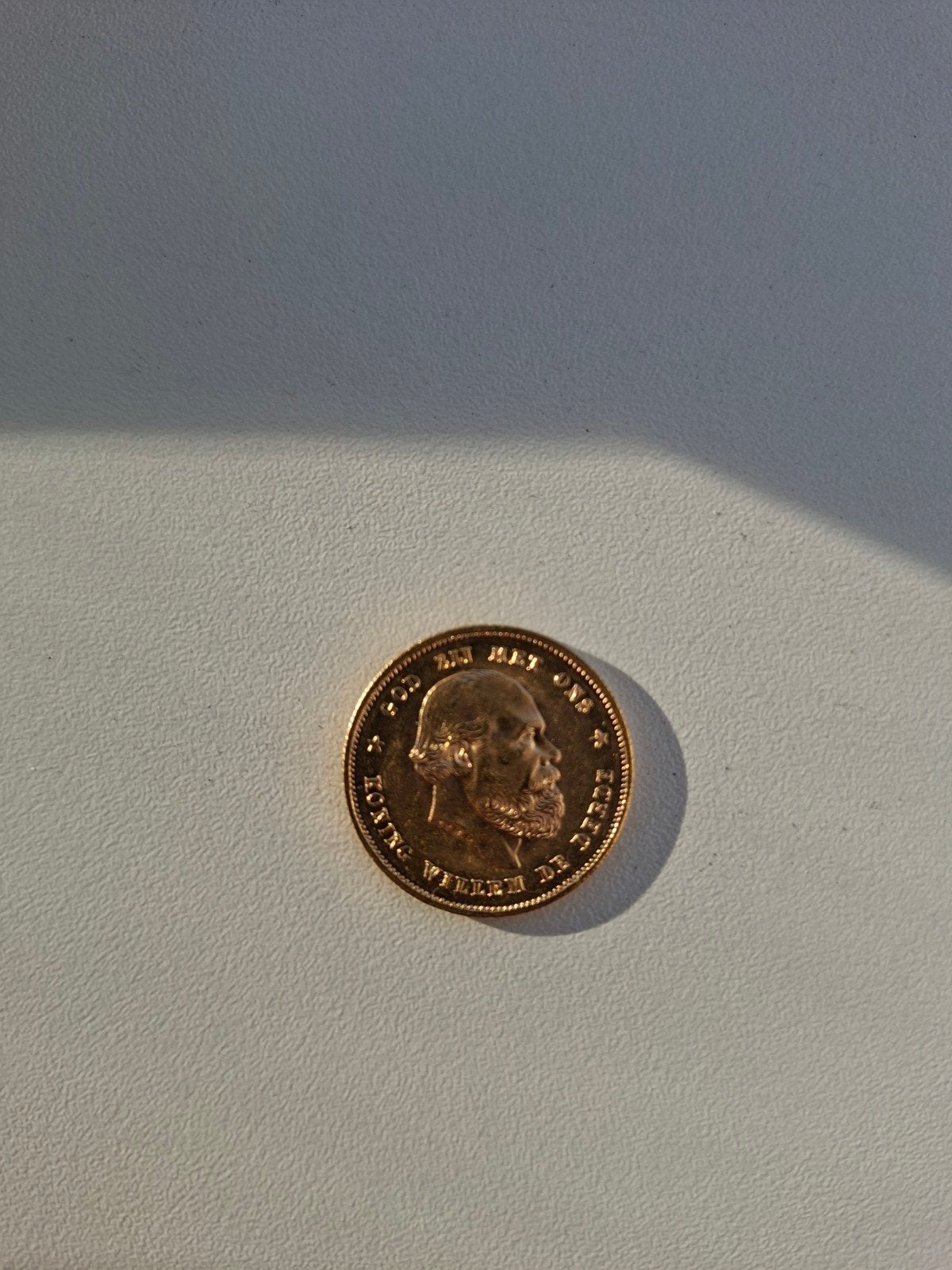 Gouden tientje 1876 Willem 3, Postzegels en Munten, Verzenden, Overige landen, Overige waardes