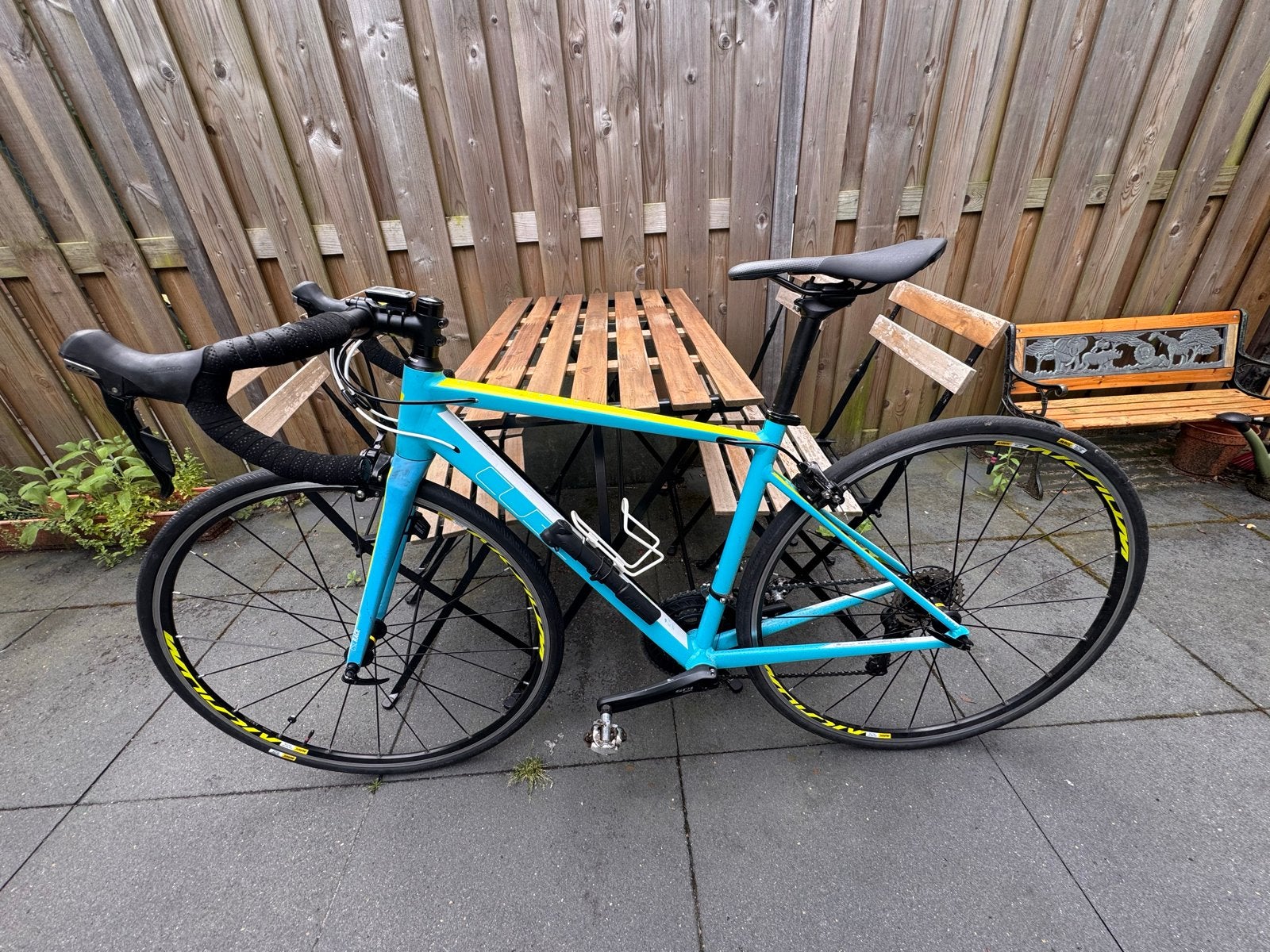 Cube Axial Race racefiets - lichtblauw/geel, framemaat 50, Fietsen en Brommers, 28 inch, Gebruikt, Velgrem, Ophalen