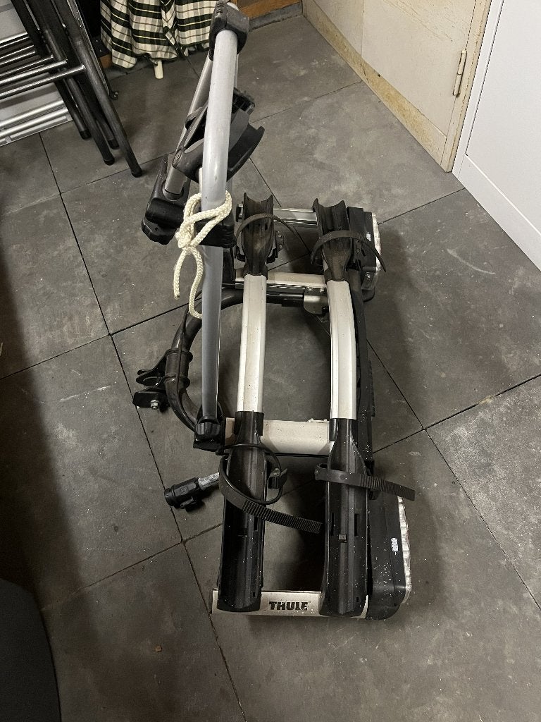 Thule fietsdrager, Ophalen, Zo goed als nieuw, Brede banden, 2 fietsen