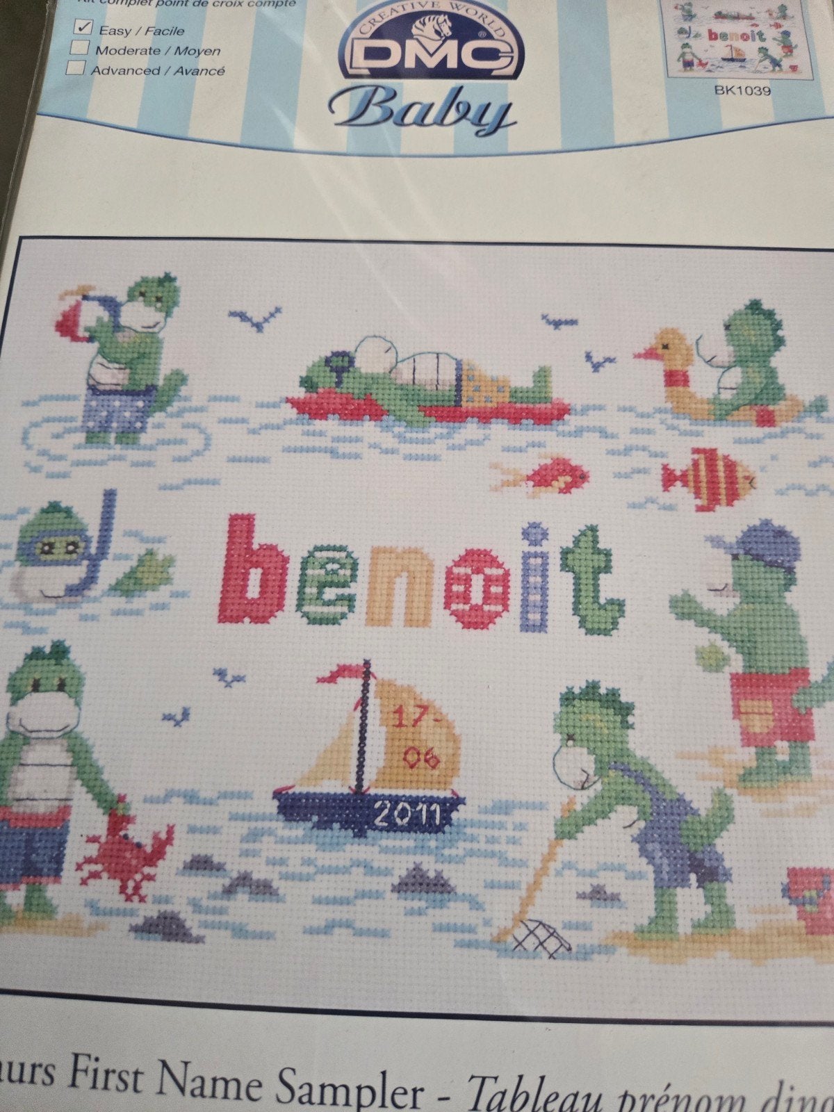 DMC borduurpakket Dinosaurus babytegel, Ophalen of Verzenden, Nieuw, Borduurpakket