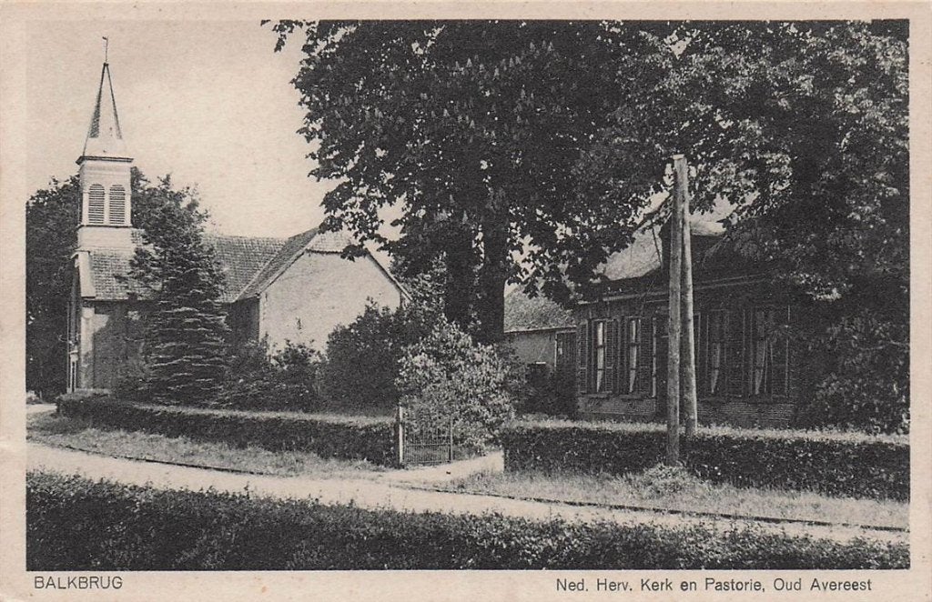 703-174-023 Balkbrug Ned Herv Kerk en Pastorie Oud Avereest, Verzenden, Voor 1920, Overijssel