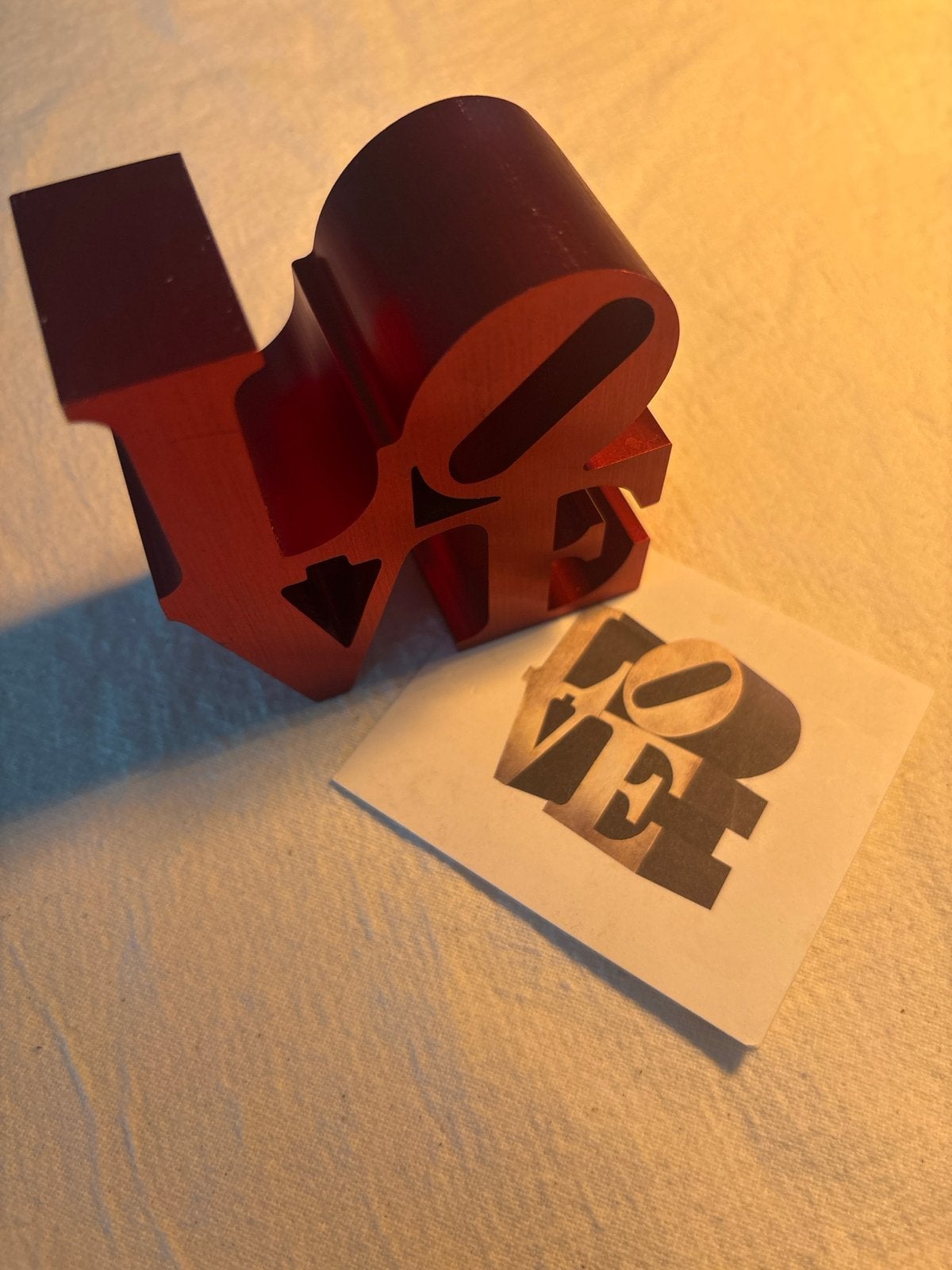 Robert Indiana LOVE sculptuur - Rood metaal, Overige onderwerpen, Minder dan 20 cm, Rood, Ophalen of Verzenden