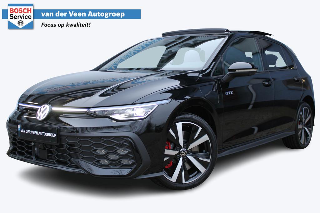 Volkswagen Golf 8.5 1.5 eHybrid GTE 272 Pk | Panorama dak |, 4 cilinders, Met garantie (alle), Automatische klimaatregeling, Zwart