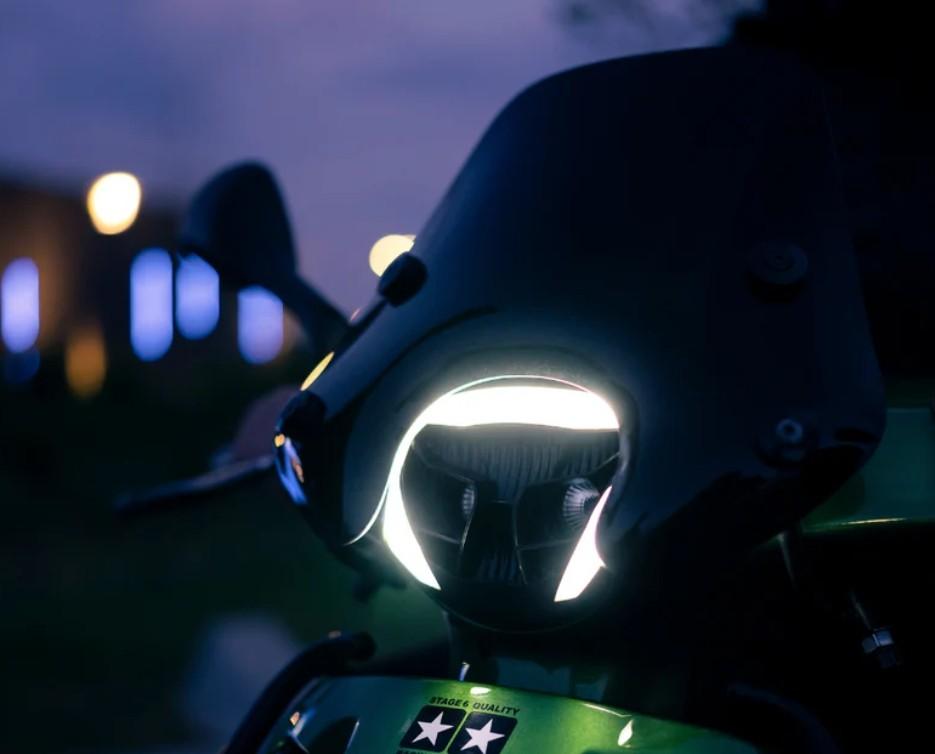 Booskijker Koplamp LED Piaggio Zip, Ophalen of Verzenden, Zo goed als nieuw, Koplamp, Piaggio