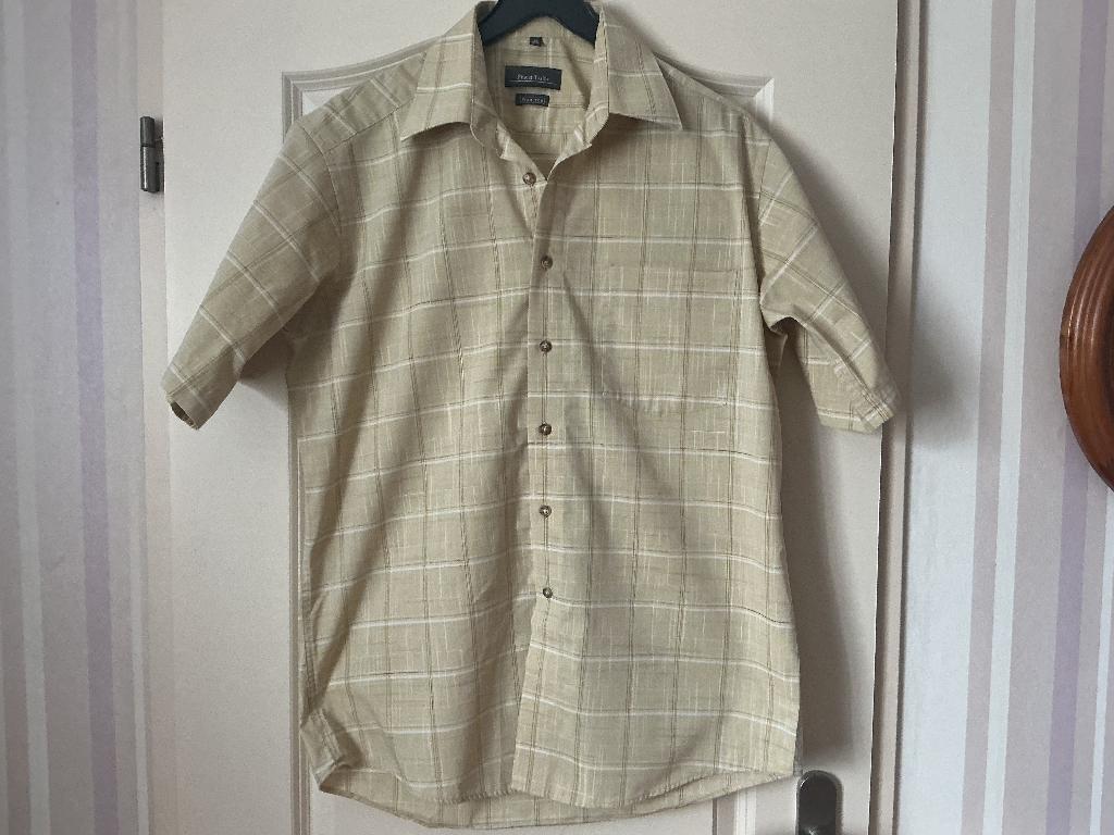 Geel geruite zomer blouse van finest tailor. Maat M=39-40, Kleding | Heren, Overhemden, Geel, Zo goed als nieuw, Finest Tailor