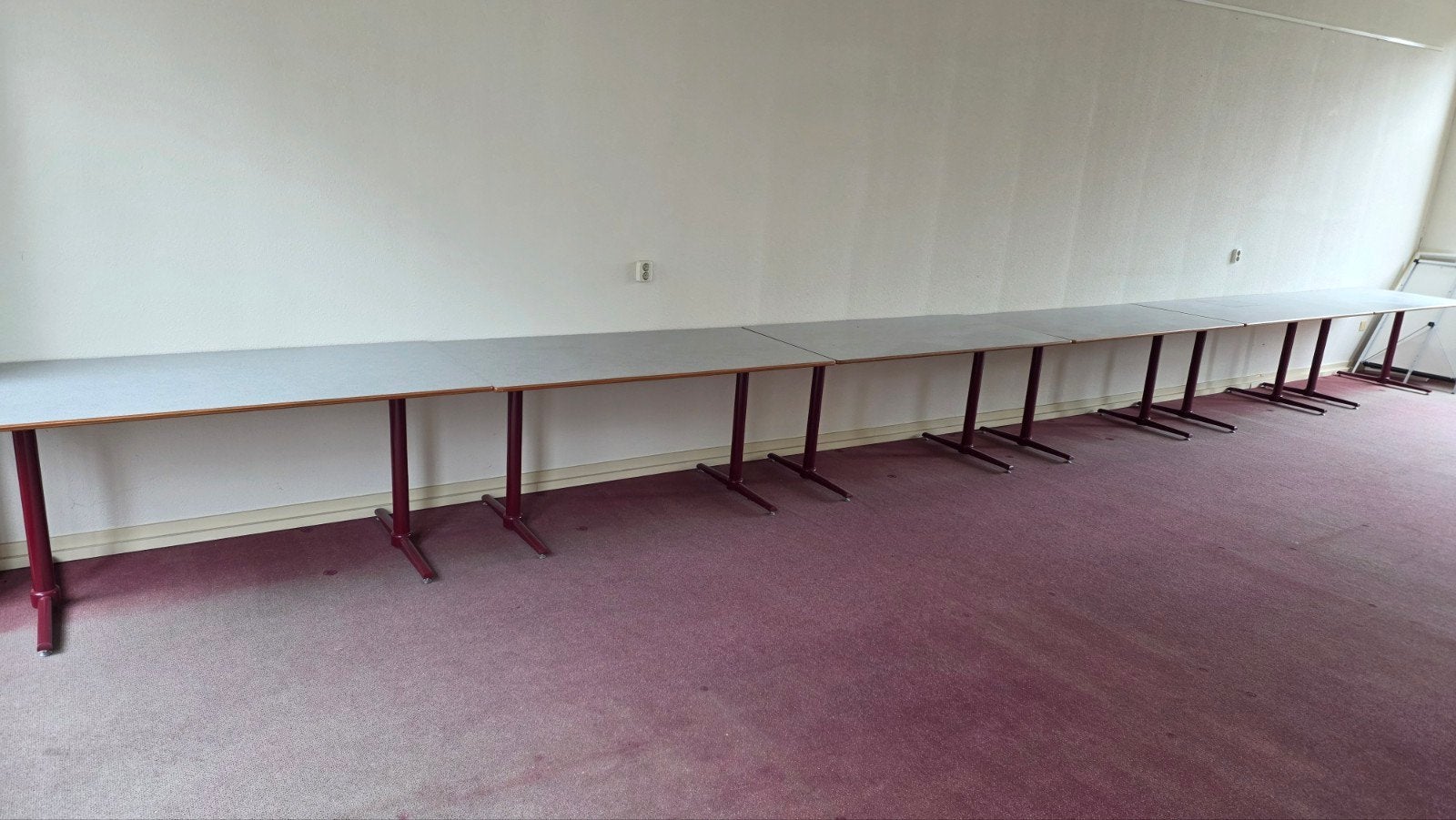 8x Bureau / Tafel 150x80cm met houten blad en ijzeren frame, Huis en Inrichting, Tafels | Eettafels, Ophalen