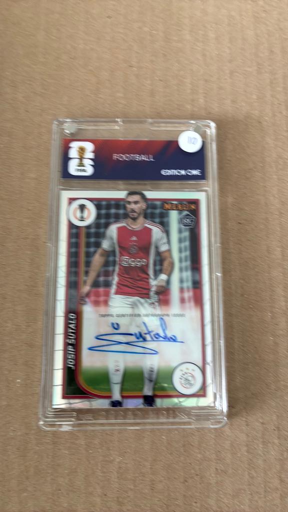 Topps auto josip sutalo ajax, Ophalen of Verzenden, Zo goed als nieuw, Plaatje