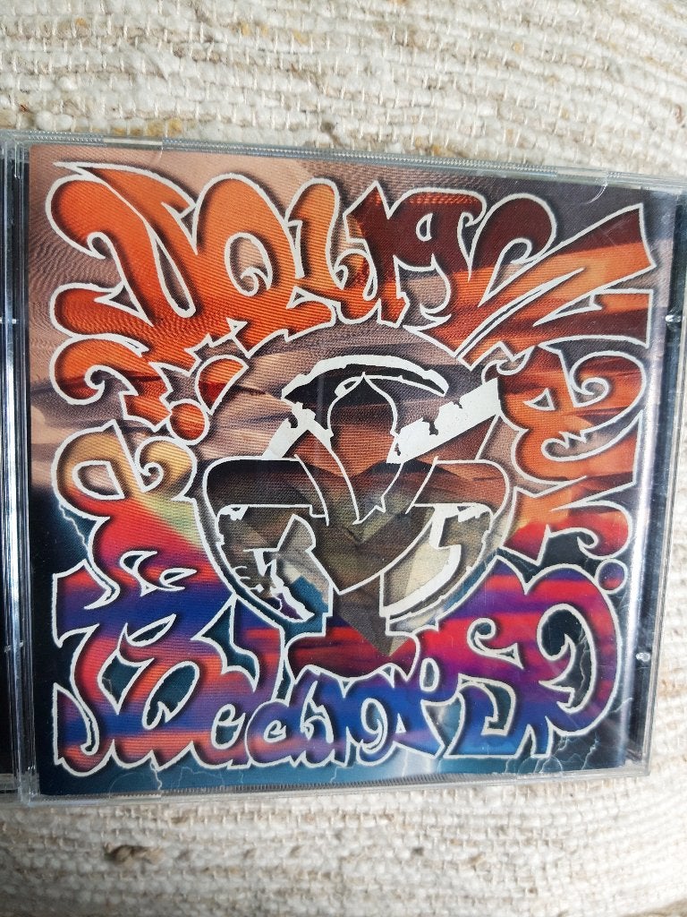 Nembrionic en Osdorp Passie, Ophalen of Verzenden, Zo goed als nieuw, Verzamelalbum, Digipak