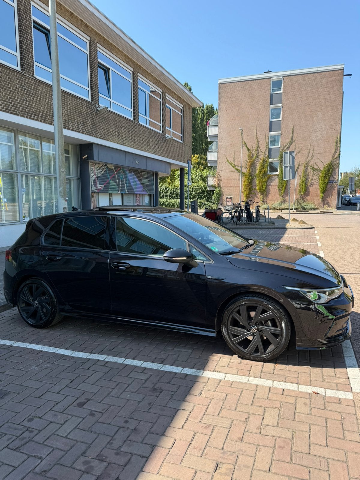 Volkswagen Golf R line 1.5 Etsi 150pk 7-DSG 2023 Zwart Pano, Auto's, Volkswagen, 1498 cc, 680 kg, Alcantara, Zwart