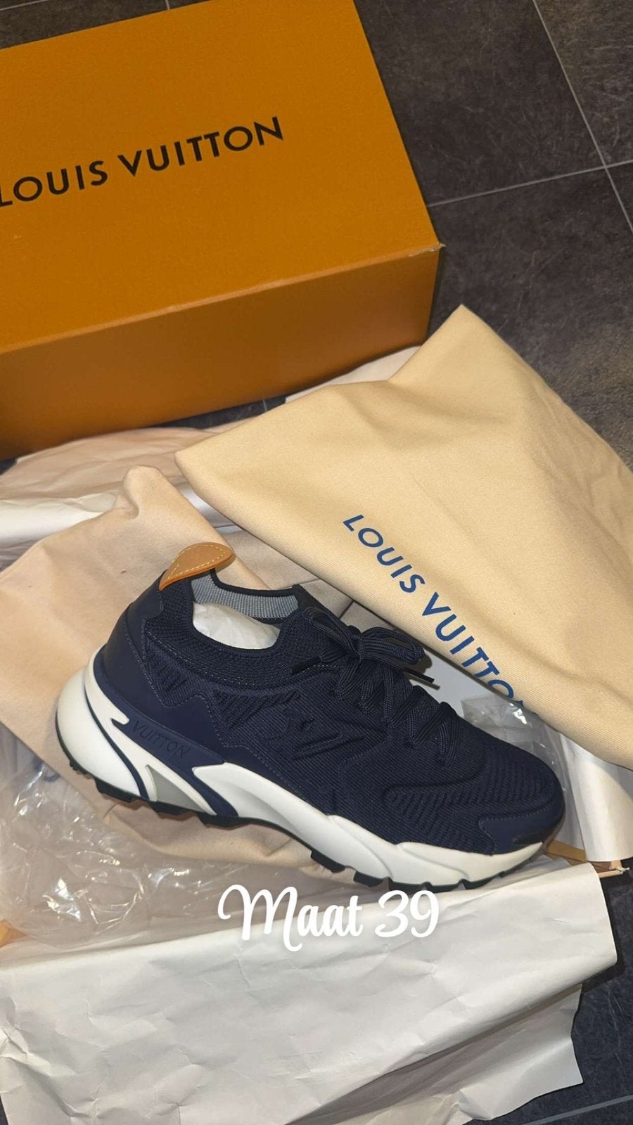Lv tatic, Kleding | Heren, Schoenen, Ophalen of Verzenden, Zo goed als nieuw, Zwart, Sandalen