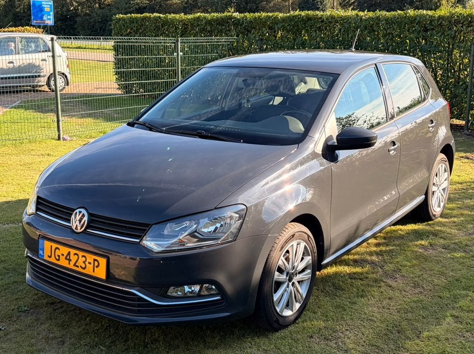 Volkswagen Polo 1.2 TSI 66KW 2015 Grijs, Ophalen, Volkswagen